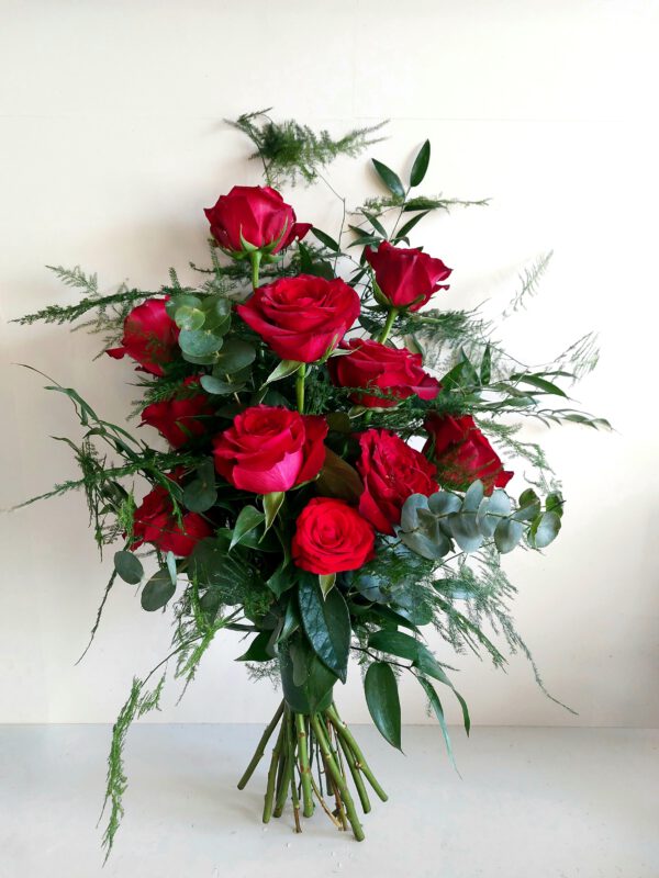 rouwboeket rode rozen